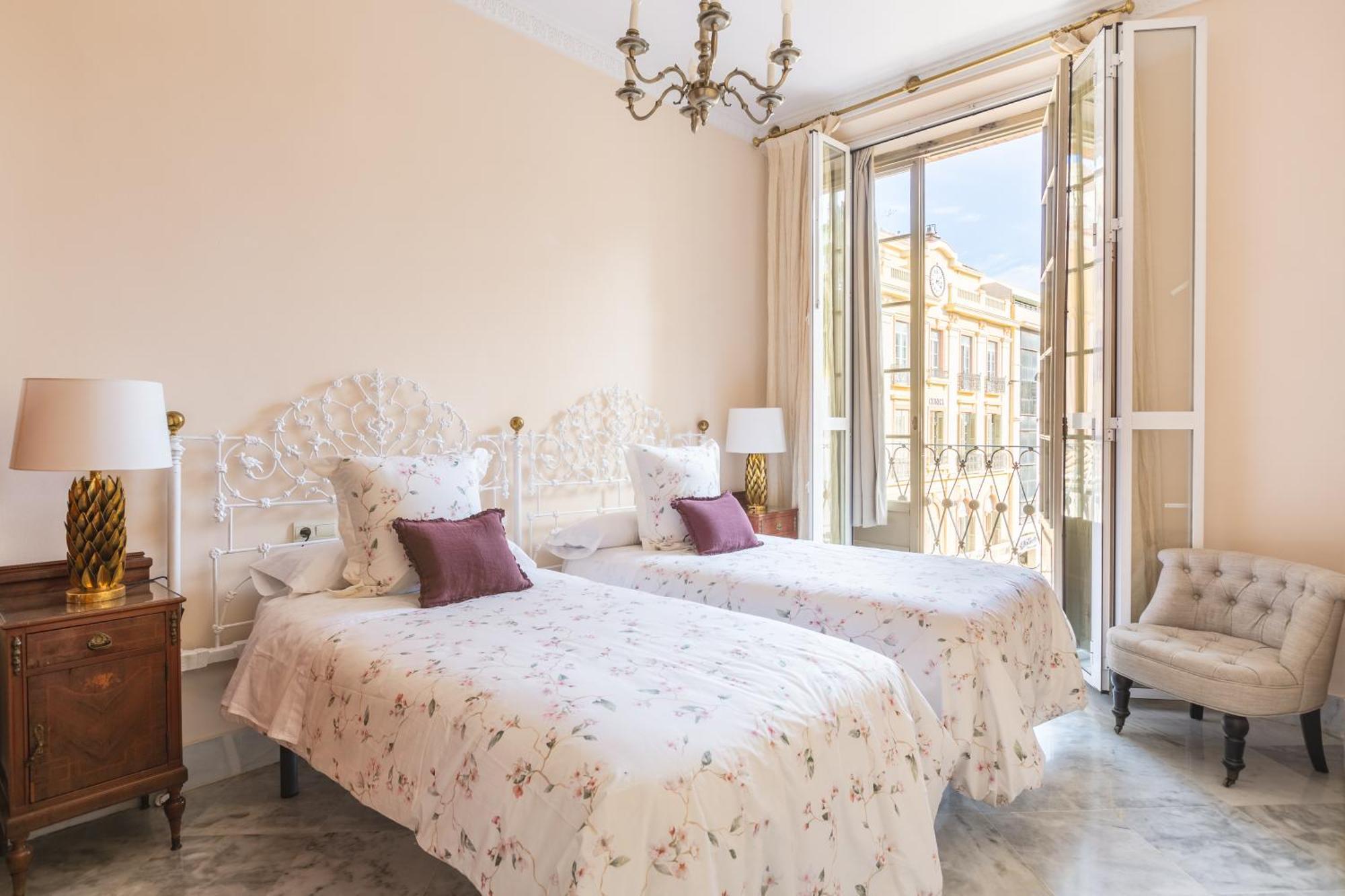 Appartamento Plaza De La Constitucion Málaga Esterno foto